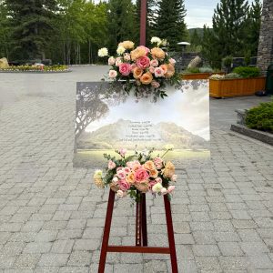 Golden Coral Welcome Sign