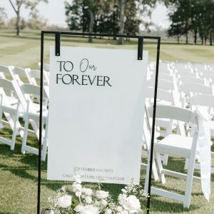 Elegant Pearl Welcome Sign