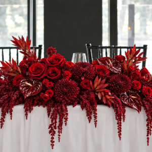 Midnight Wine Head Table Arrangement